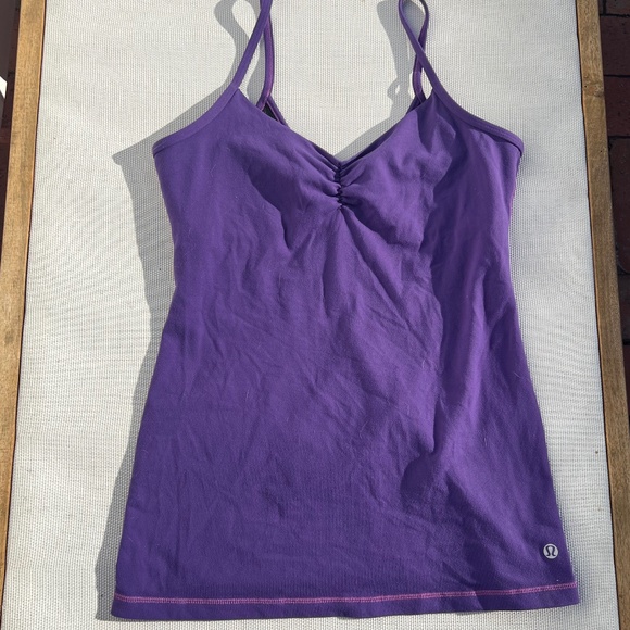 Lululemon Straight Back Purple Active Tank Top Size 8 - Picture 1 of 3
